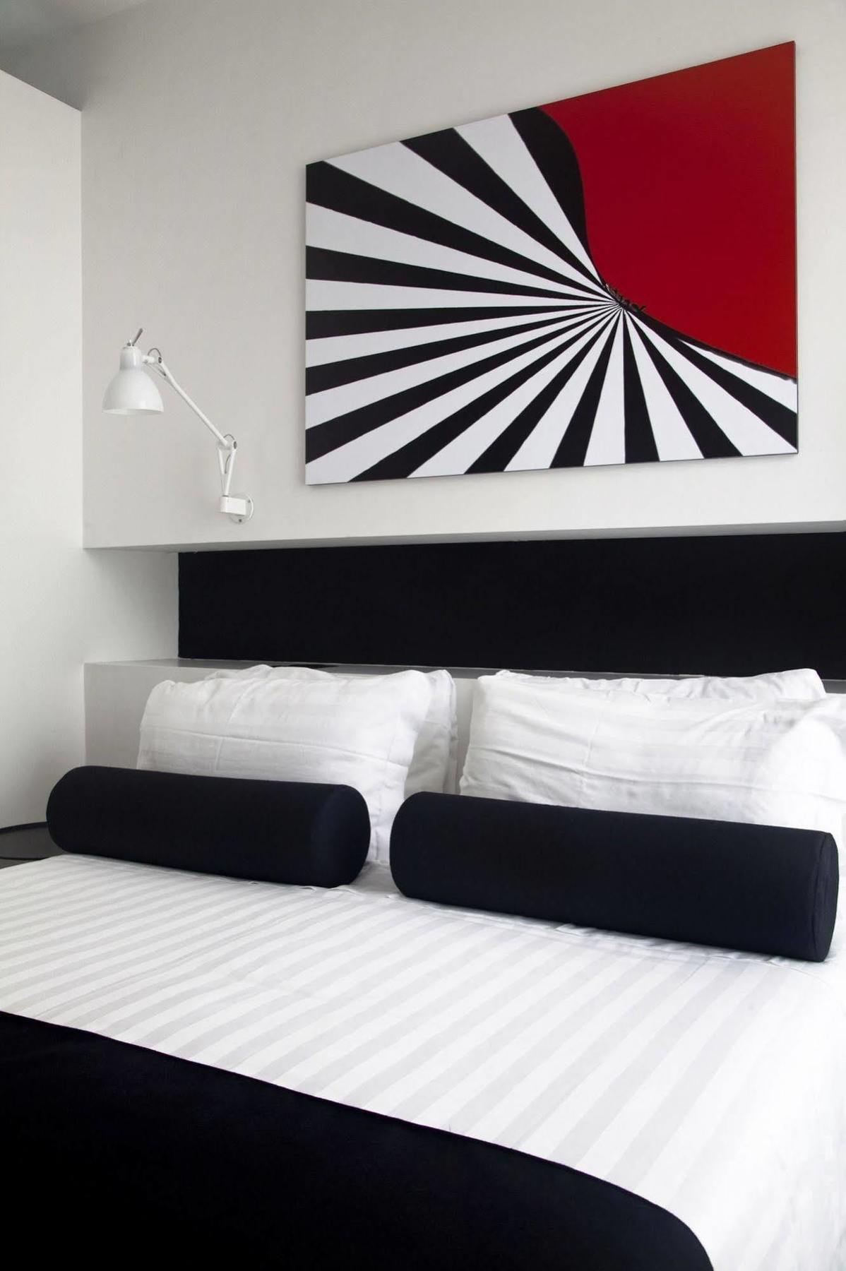Sora Luxury Inn โรม ภายนอก รูปภาพ